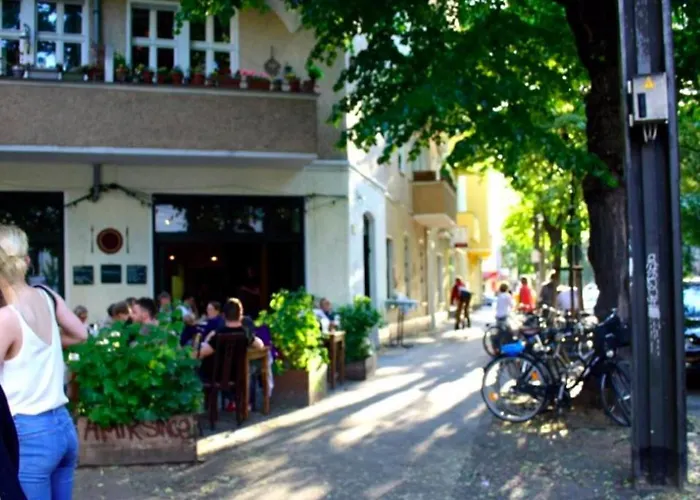 2 Room Apartment In Center Friedrichshain